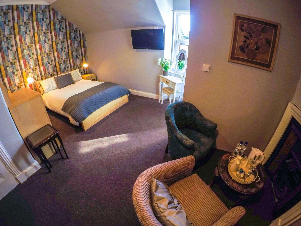 Hunters Guest House Brodick Exterior photo