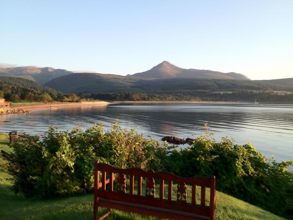 Hunters Guest House Brodick Exterior photo